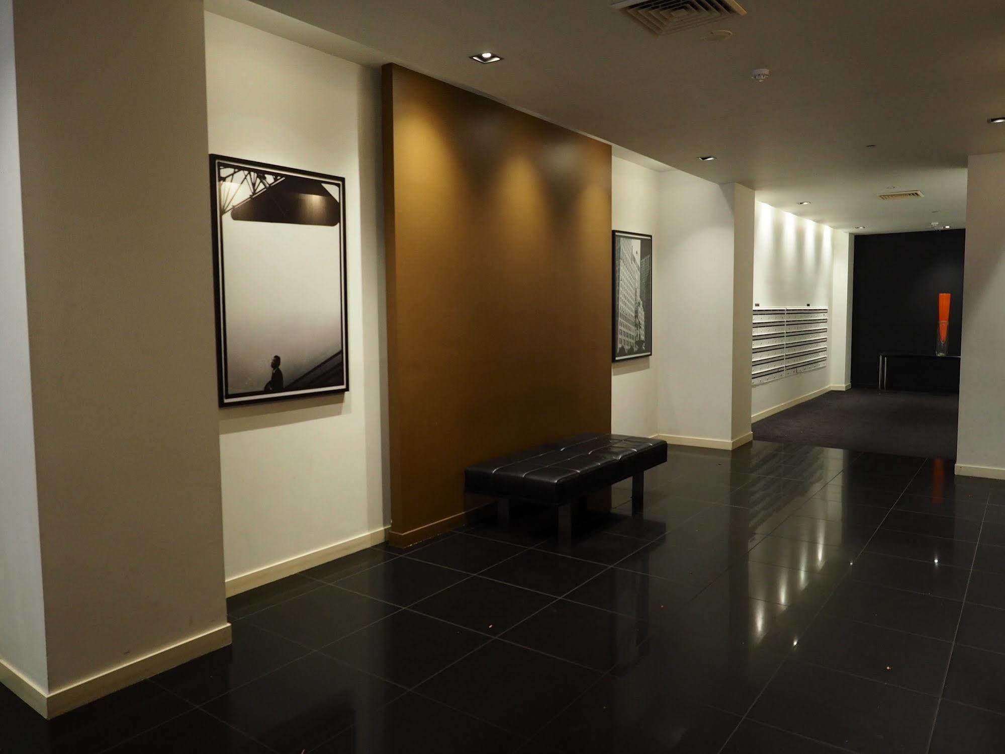 Flinders Lane Apartments Melbourne Exterior photo